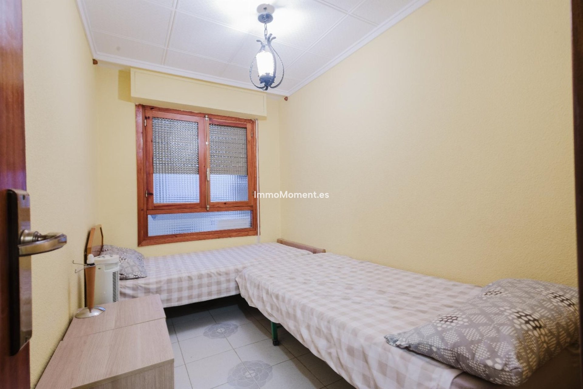 Resale - Apartment - Torrevieja - Torrevieja Centro