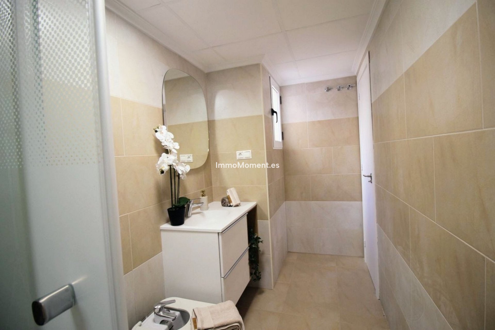 Resale - Apartment - Torrevieja - Torrevieja Centro