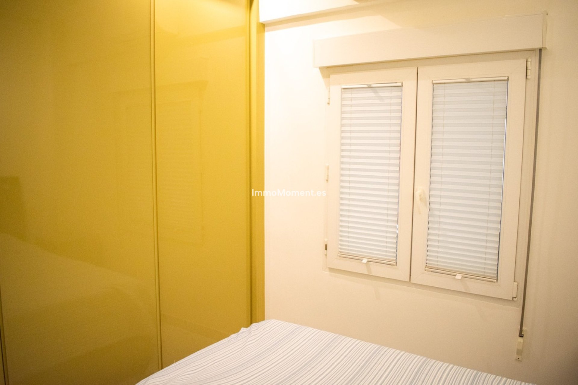 Resale - Apartment - Torrevieja - Torrevieja Centro