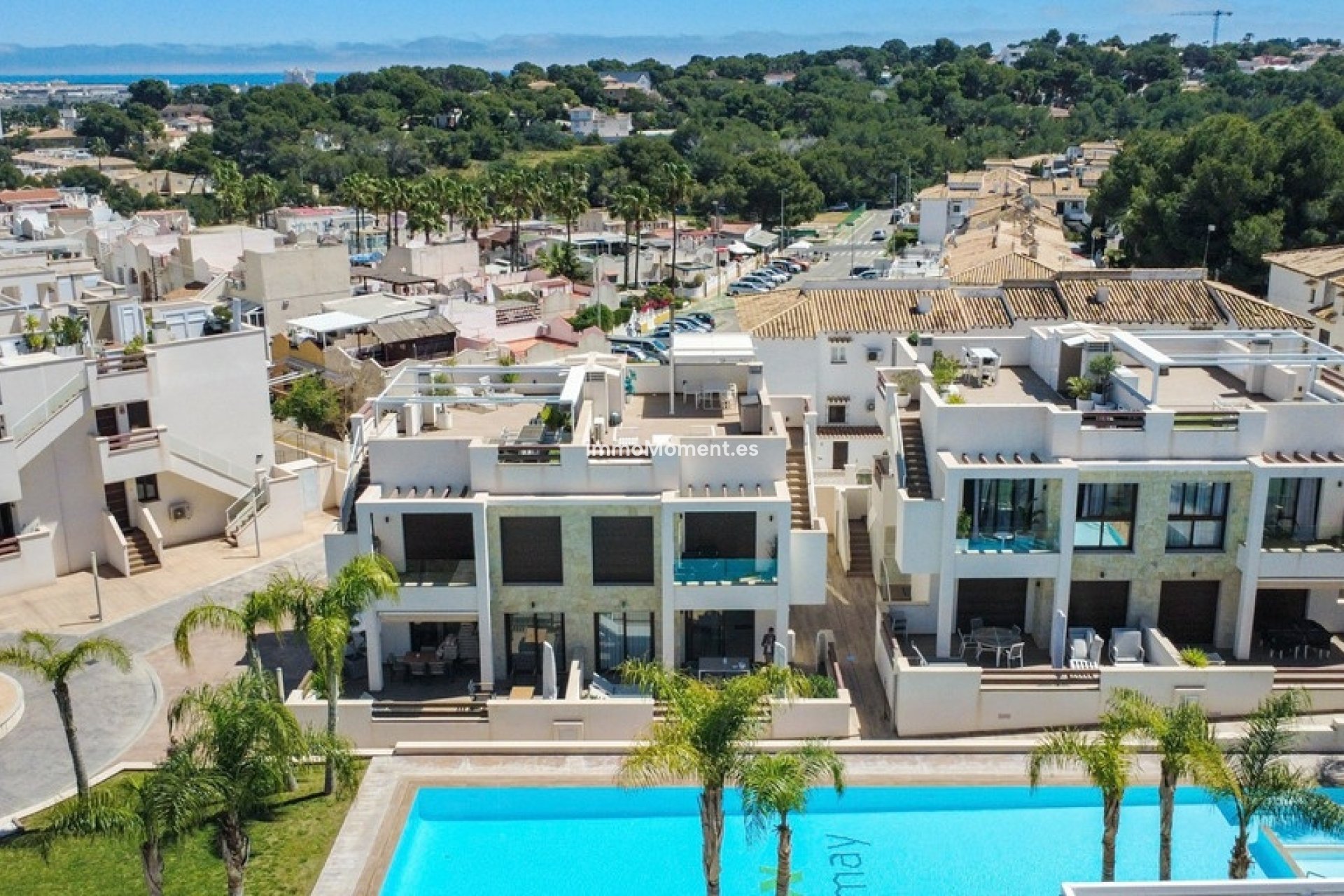 Resale - Apartment - Torrevieja - Torrevieja Centro