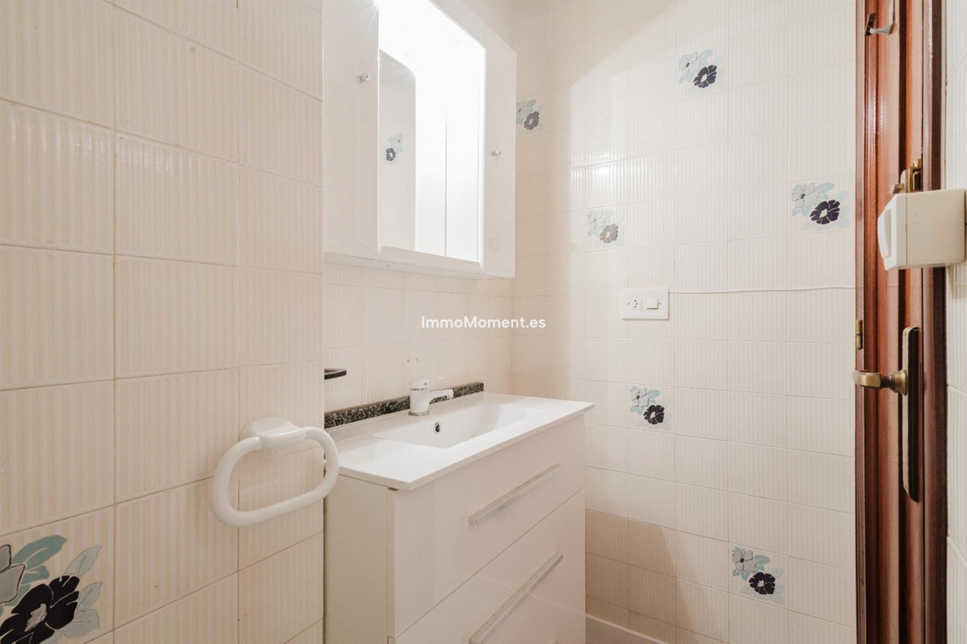 Resale - Apartment - Torrevieja - Torrevieja Centro