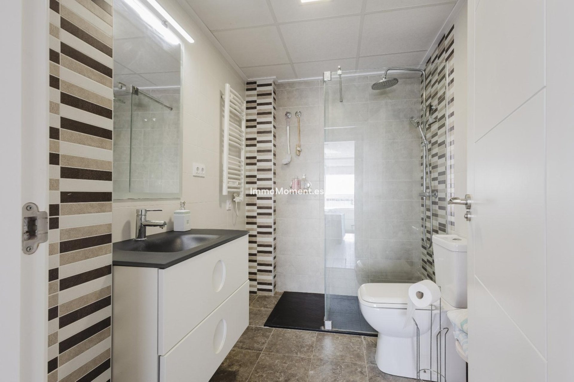 Resale - Apartment - Torrevieja - Torrevieja Centro