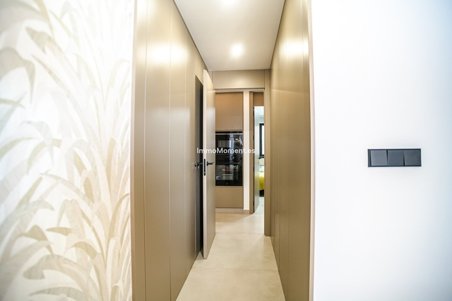 Resale - Apartment - Torrevieja - Torrevieja Centro