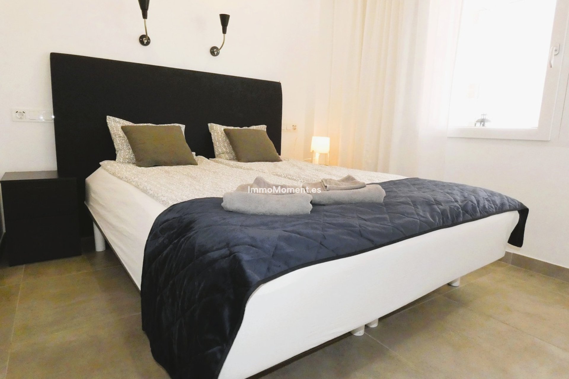 Resale - Apartment - Torrevieja - Torrevieja Centro