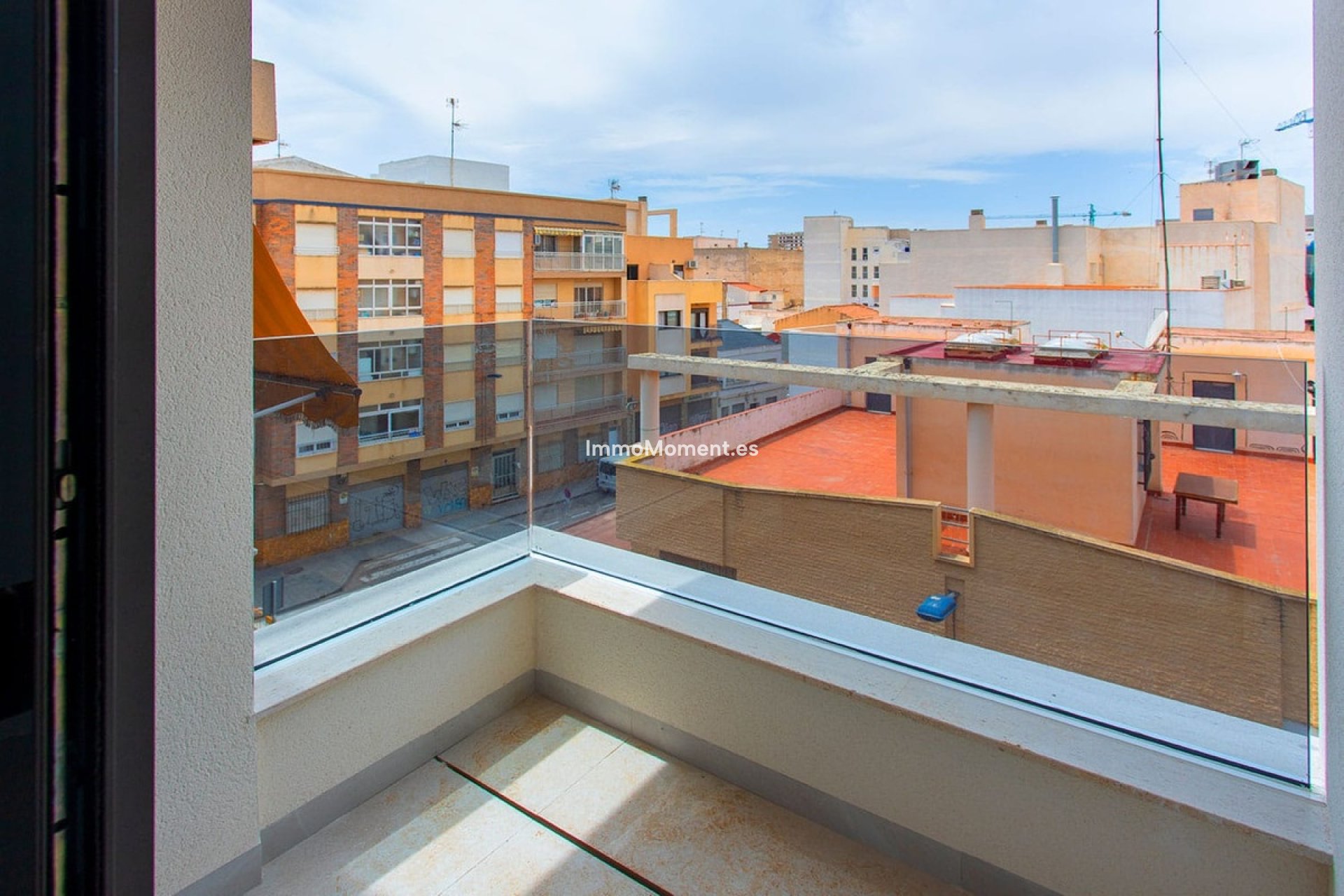 Resale - Apartment - Torrevieja - Torrevieja Centro