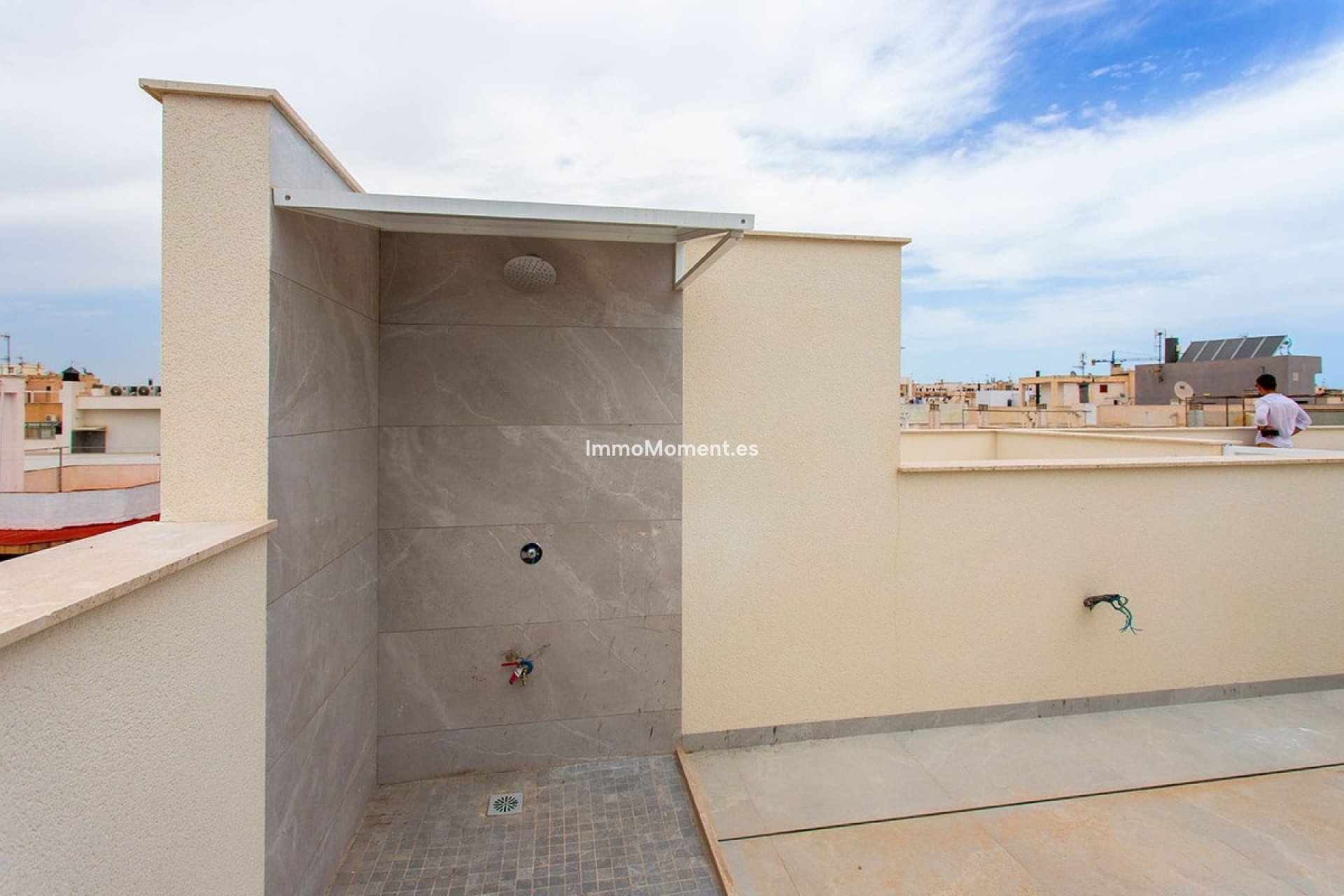Resale - Apartment - Torrevieja - Torrevieja Centro