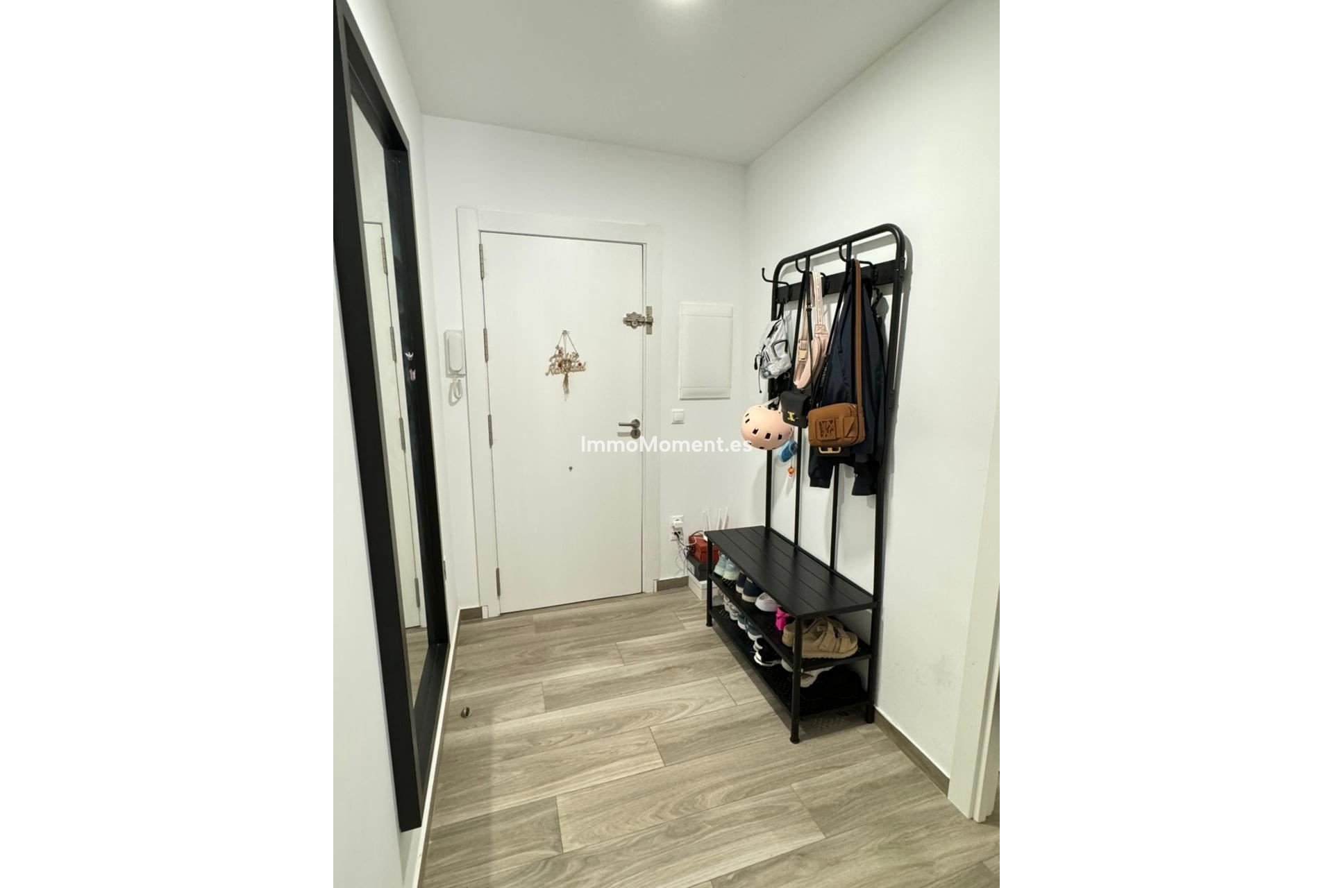 Resale - Apartment - Torrevieja - Torrevieja Centro