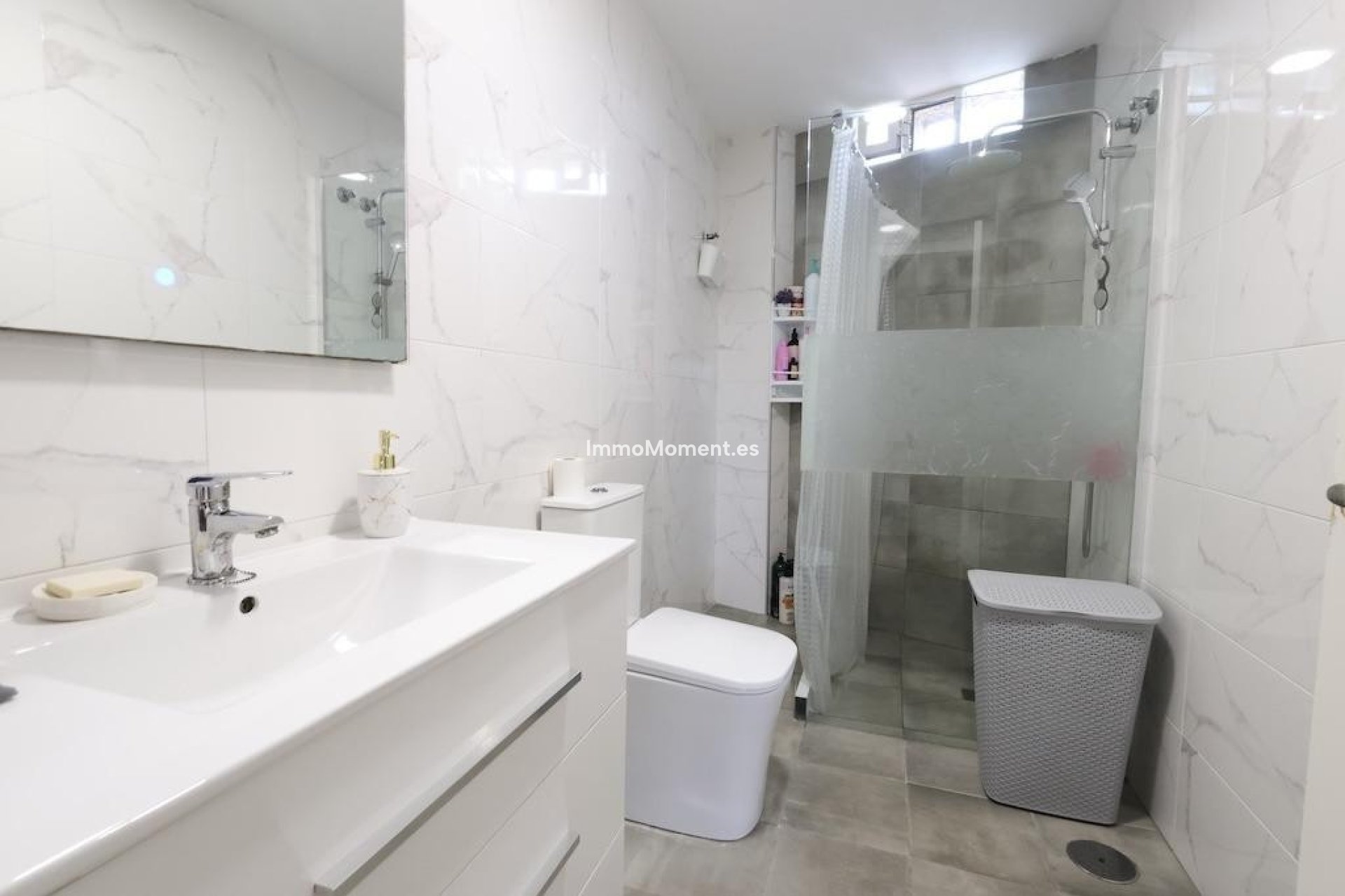 Resale - Apartment - Torrevieja - Torrevieja Centro