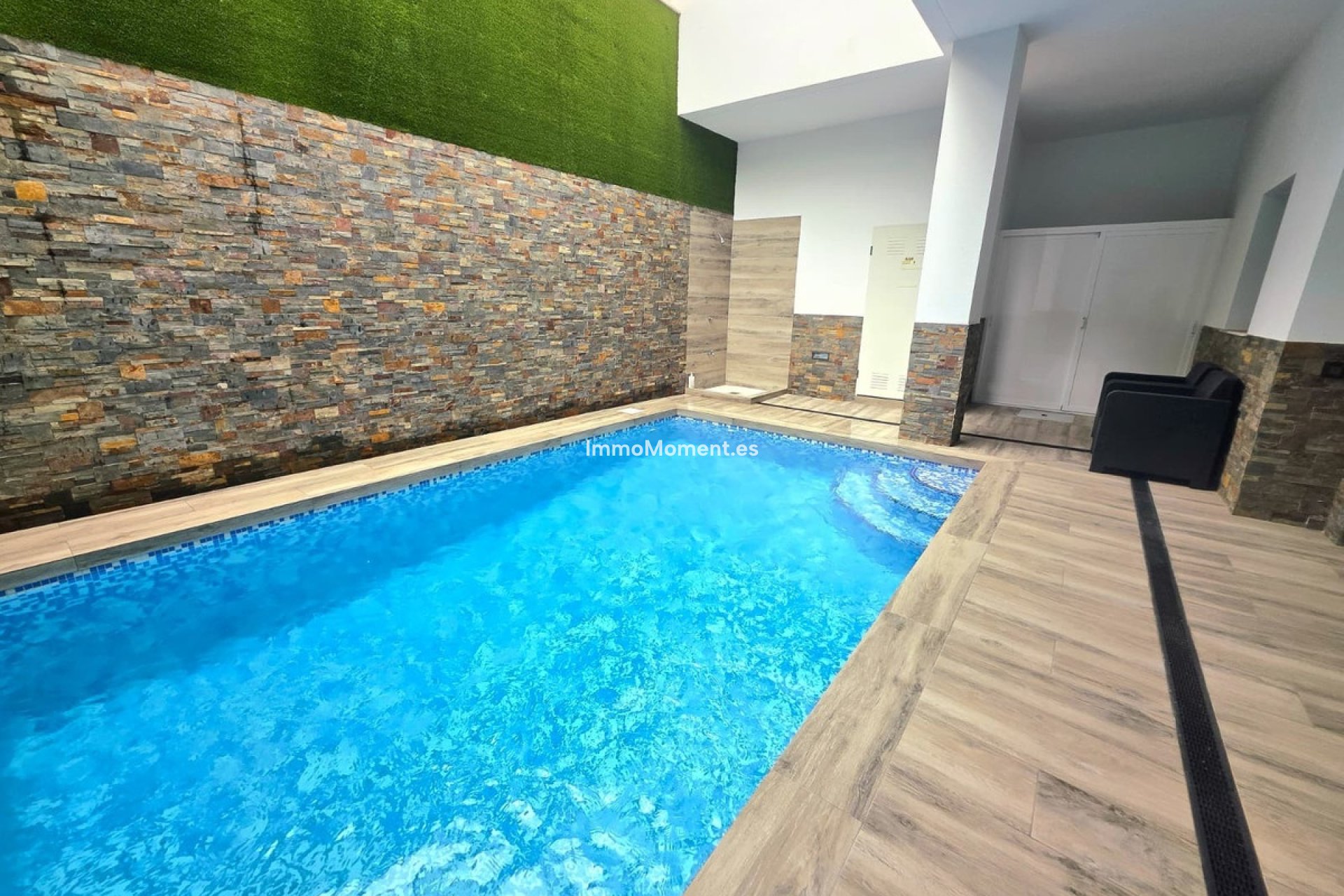 Resale - Apartment - Torrevieja - Torrevieja Centro
