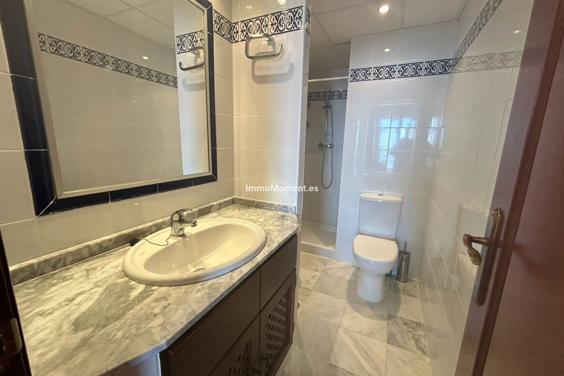 Resale - Apartment - Torrevieja - Torrevieja Centro
