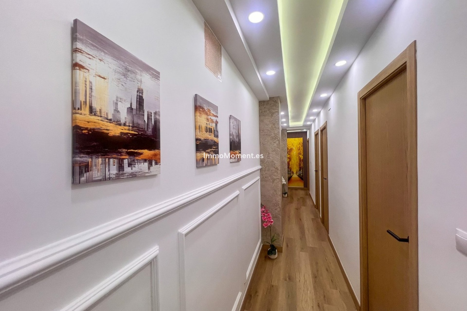 Resale - Apartment - Torrevieja - Torrevieja Centro