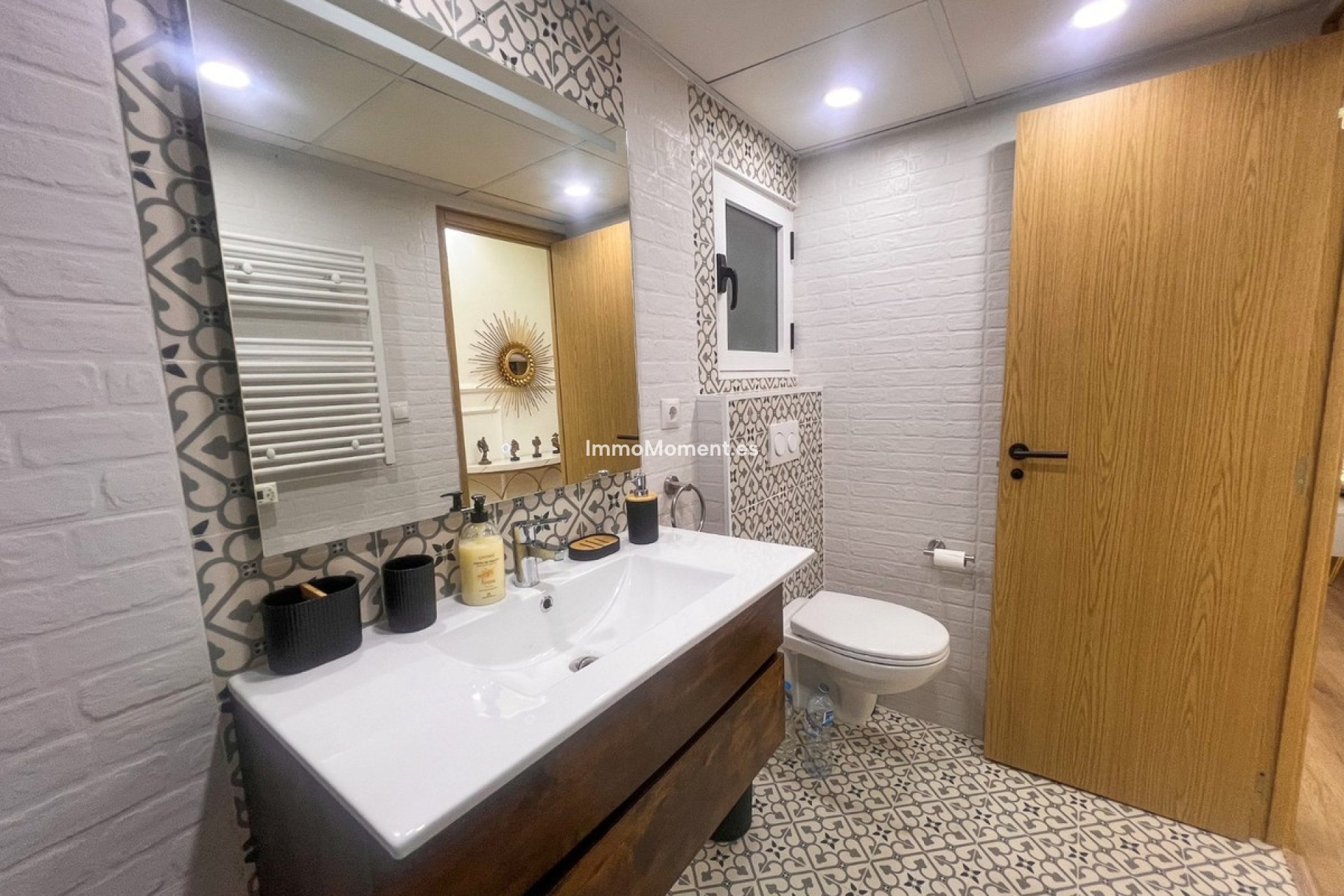 Resale - Apartment - Torrevieja - Torrevieja Centro