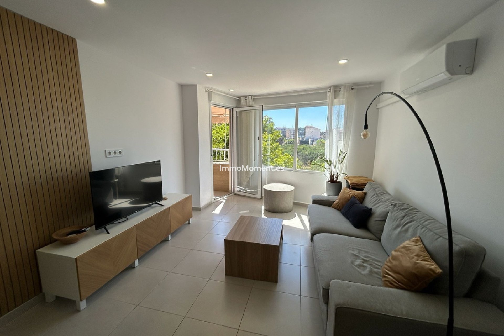 Resale - Apartment - Torrevieja - Torrevieja Centro