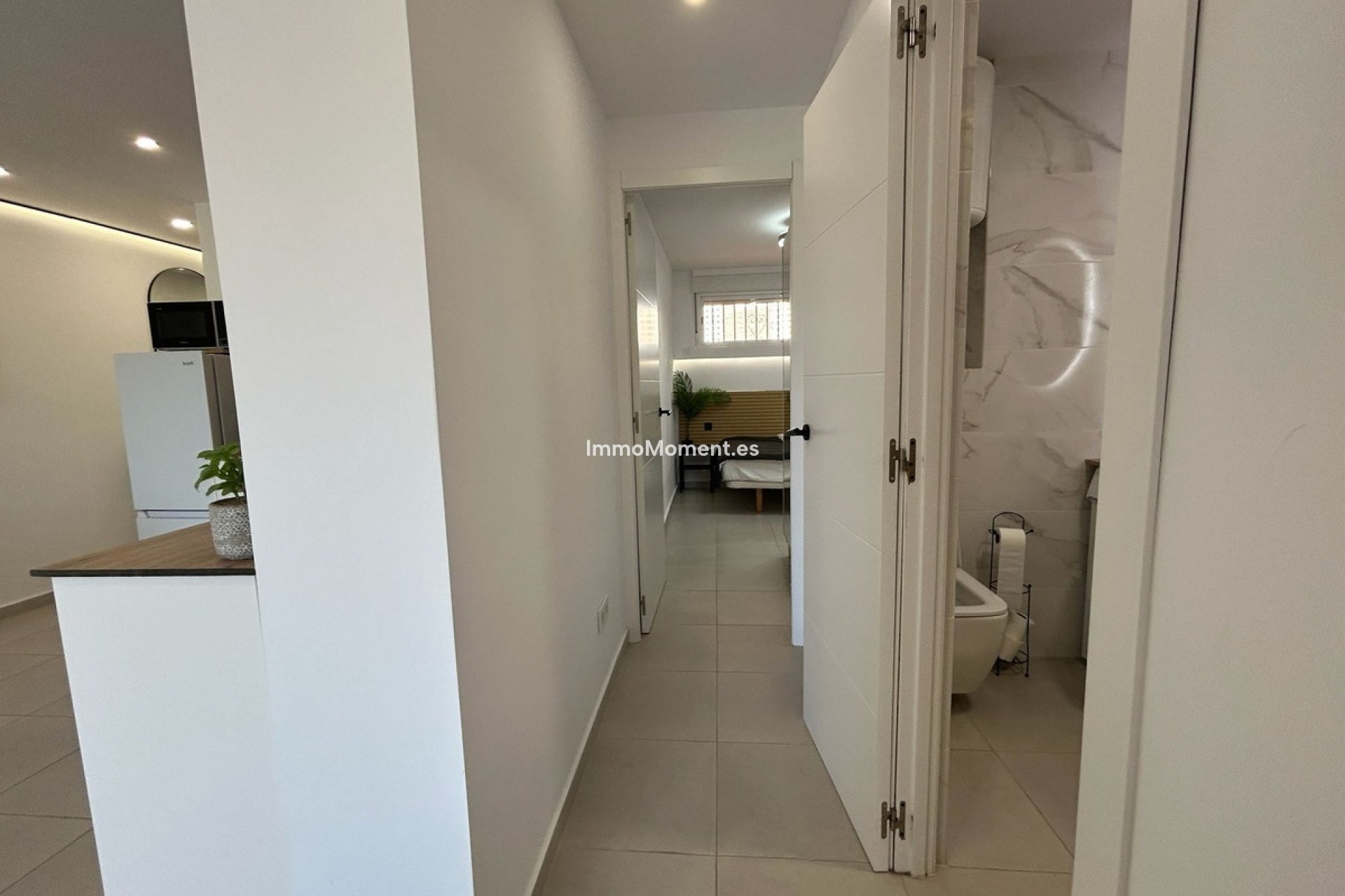 Resale - Apartment - Torrevieja - Torrevieja Centro