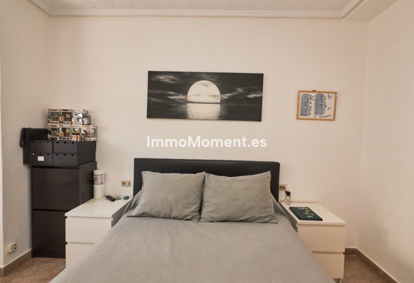 Resale - Apartment - Torrevieja - Torrevieja Centro