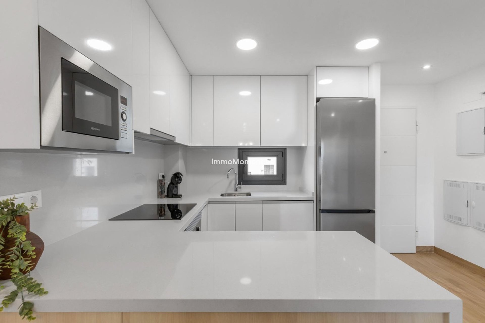 Resale - Apartment - Torrevieja - Torrevieja Centro