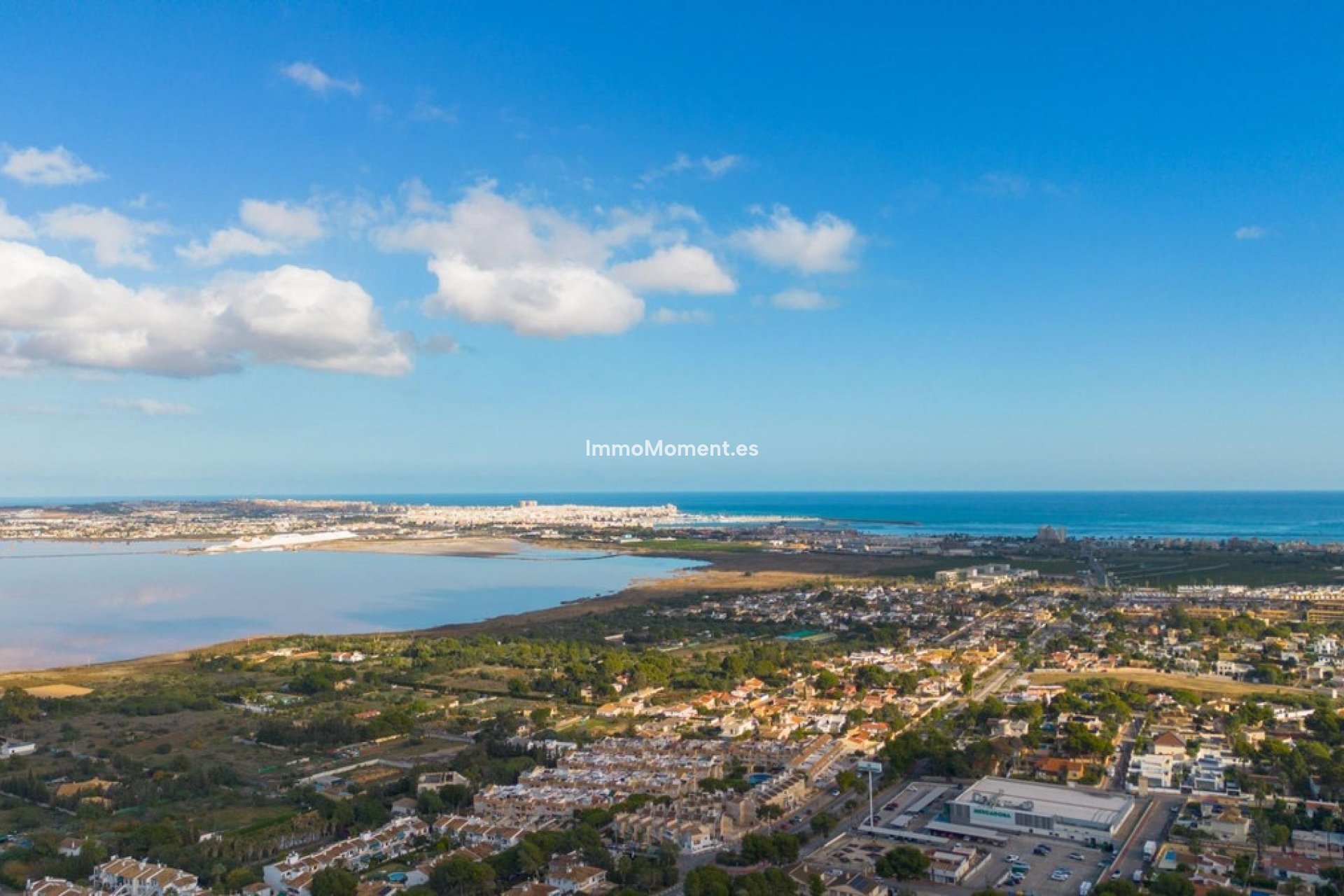 Resale - Apartment - Torrevieja - Torrevieja Centro
