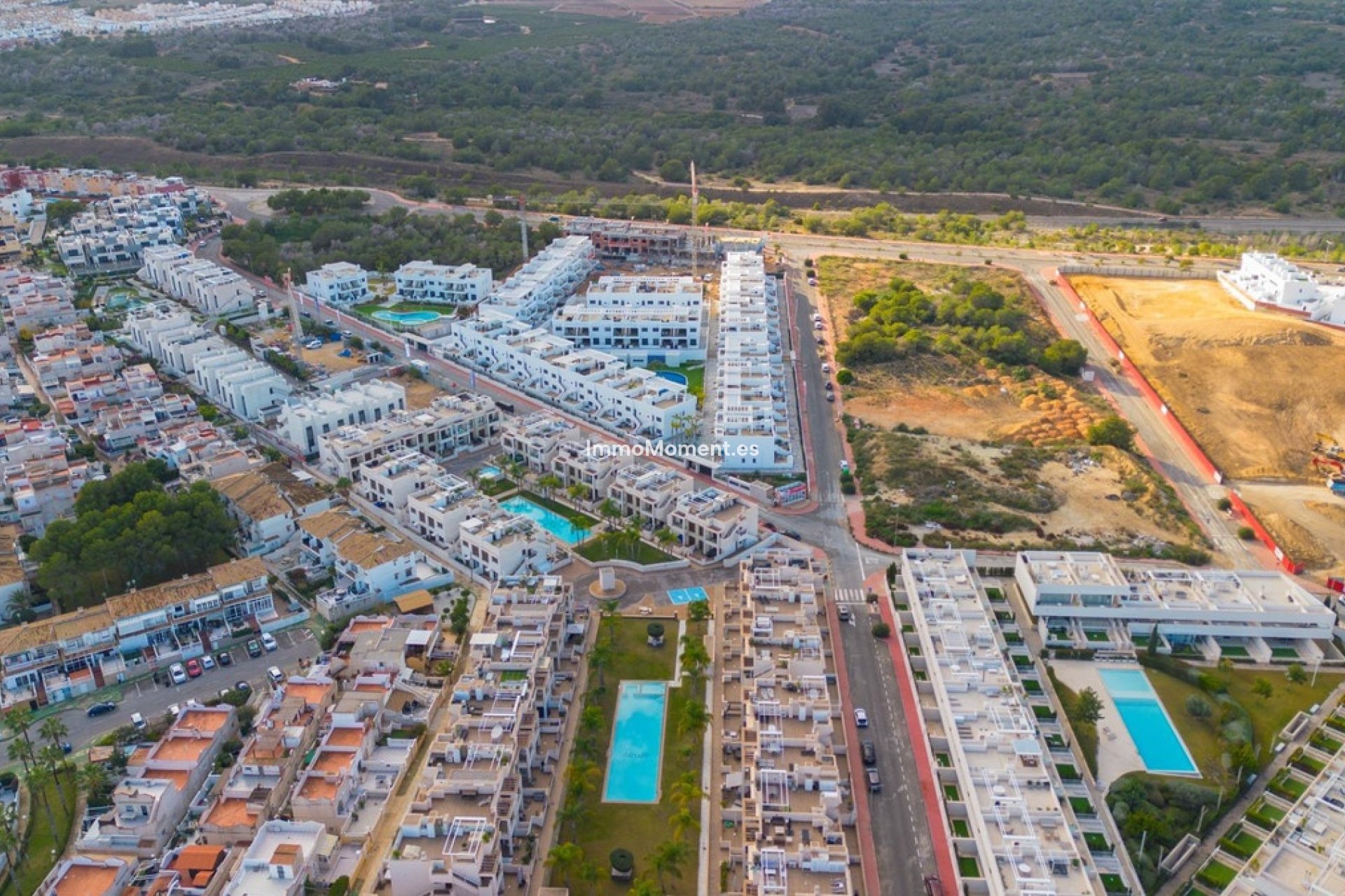 Resale - Apartment - Torrevieja - Torrevieja Centro