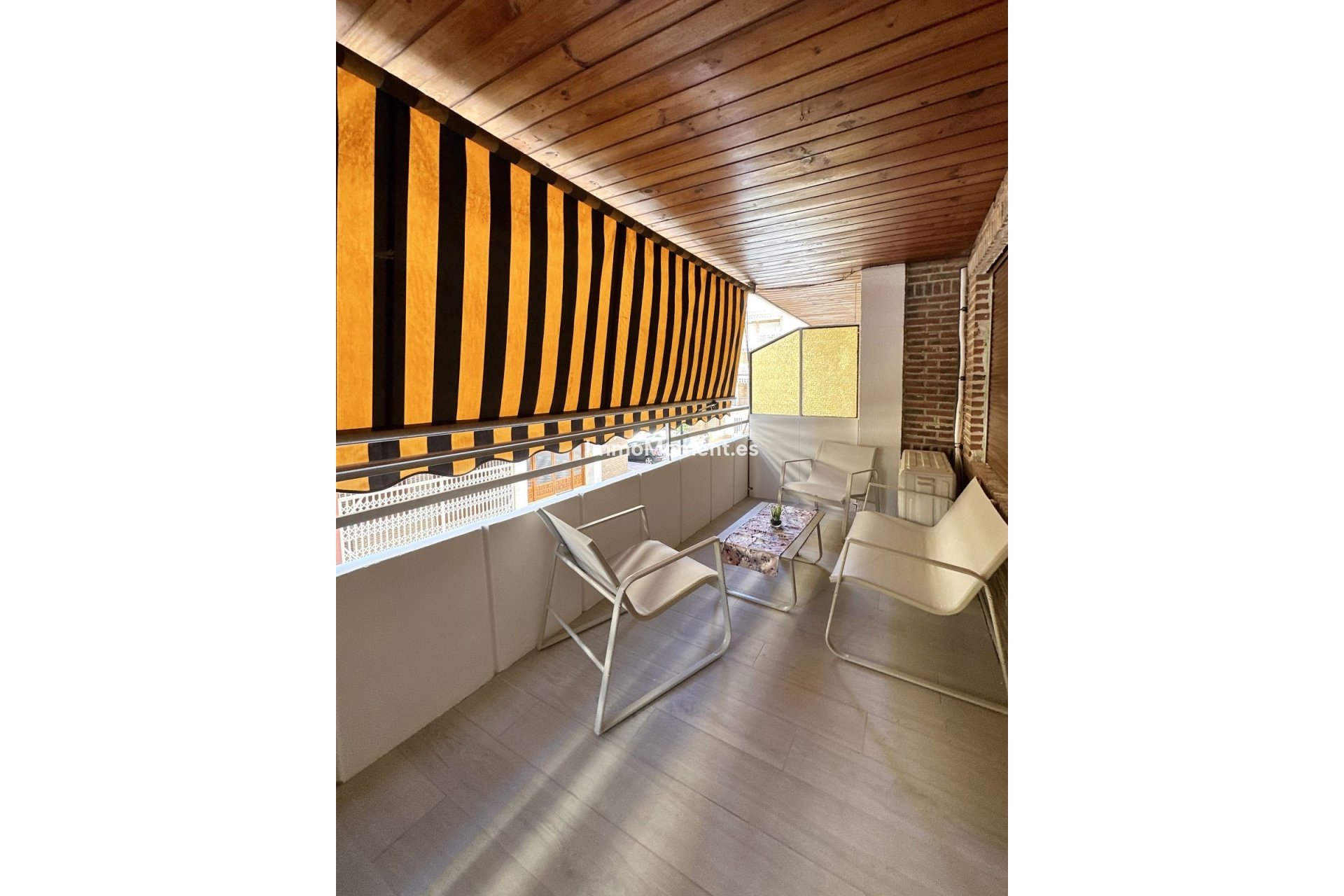 Resale - Apartment - Torrevieja - Torrevieja Centro