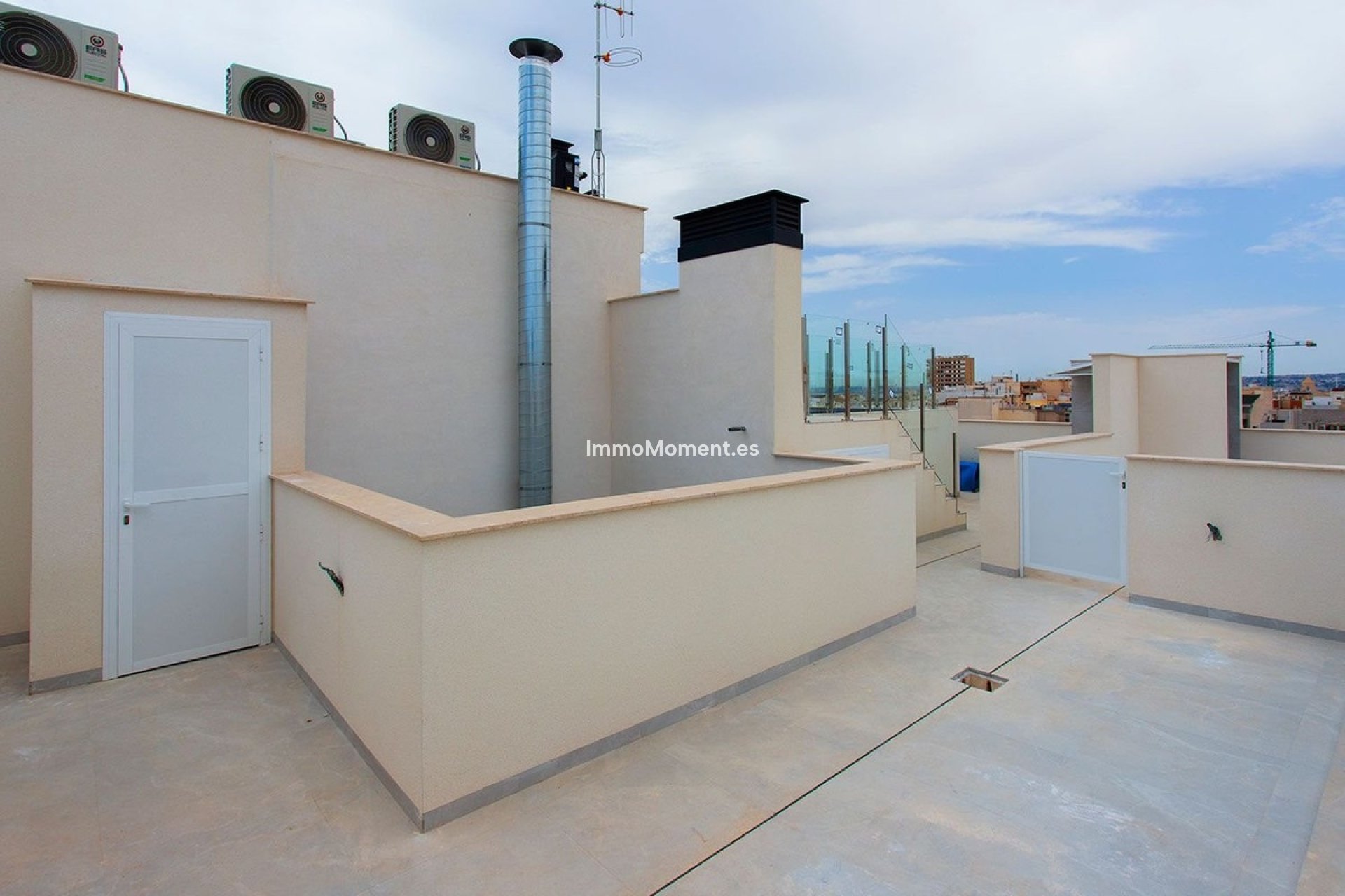 Resale - Apartment - Torrevieja - Torrevieja Centro