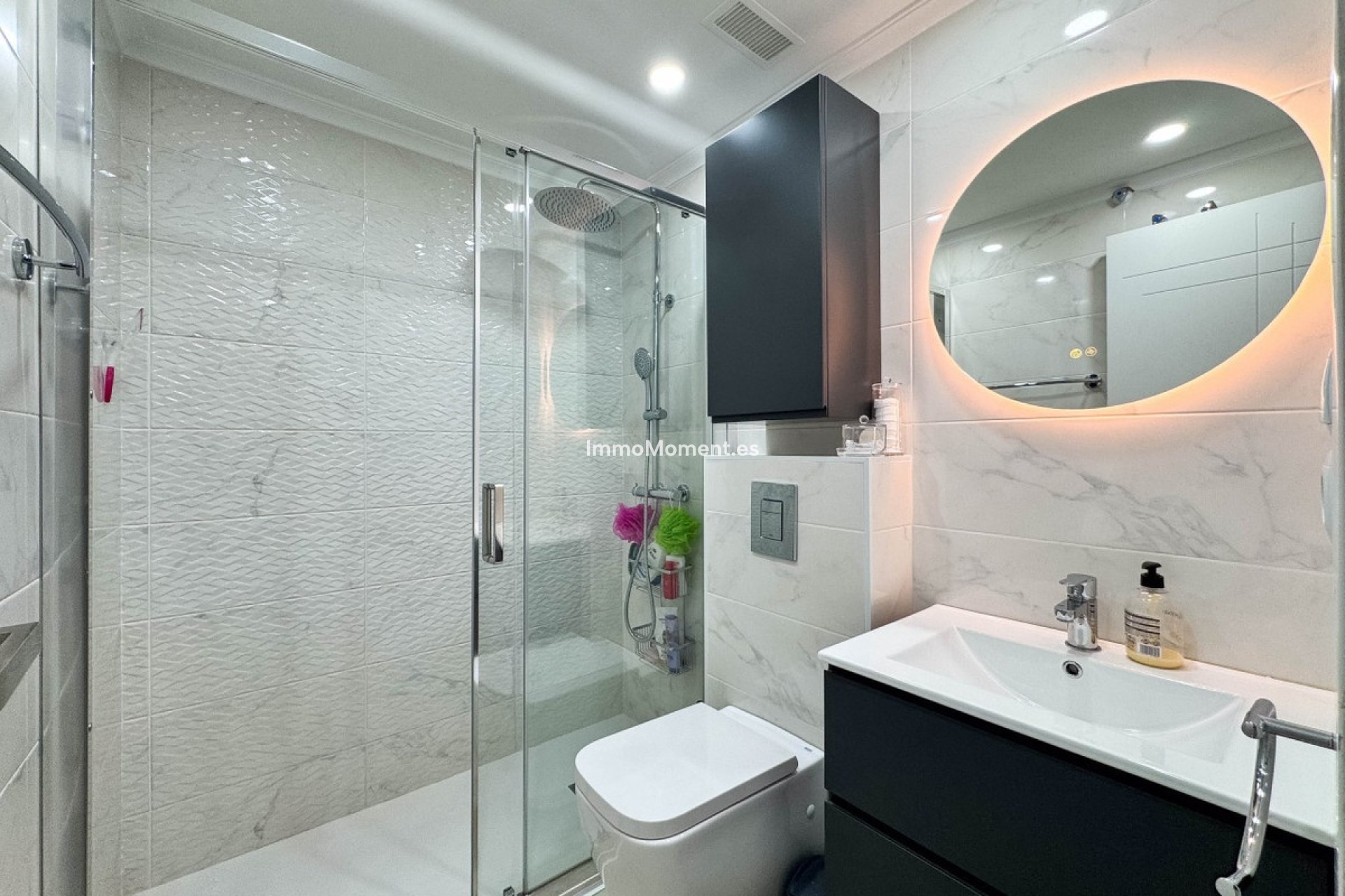 Resale - Apartment - Torrevieja - Torrevieja Centro