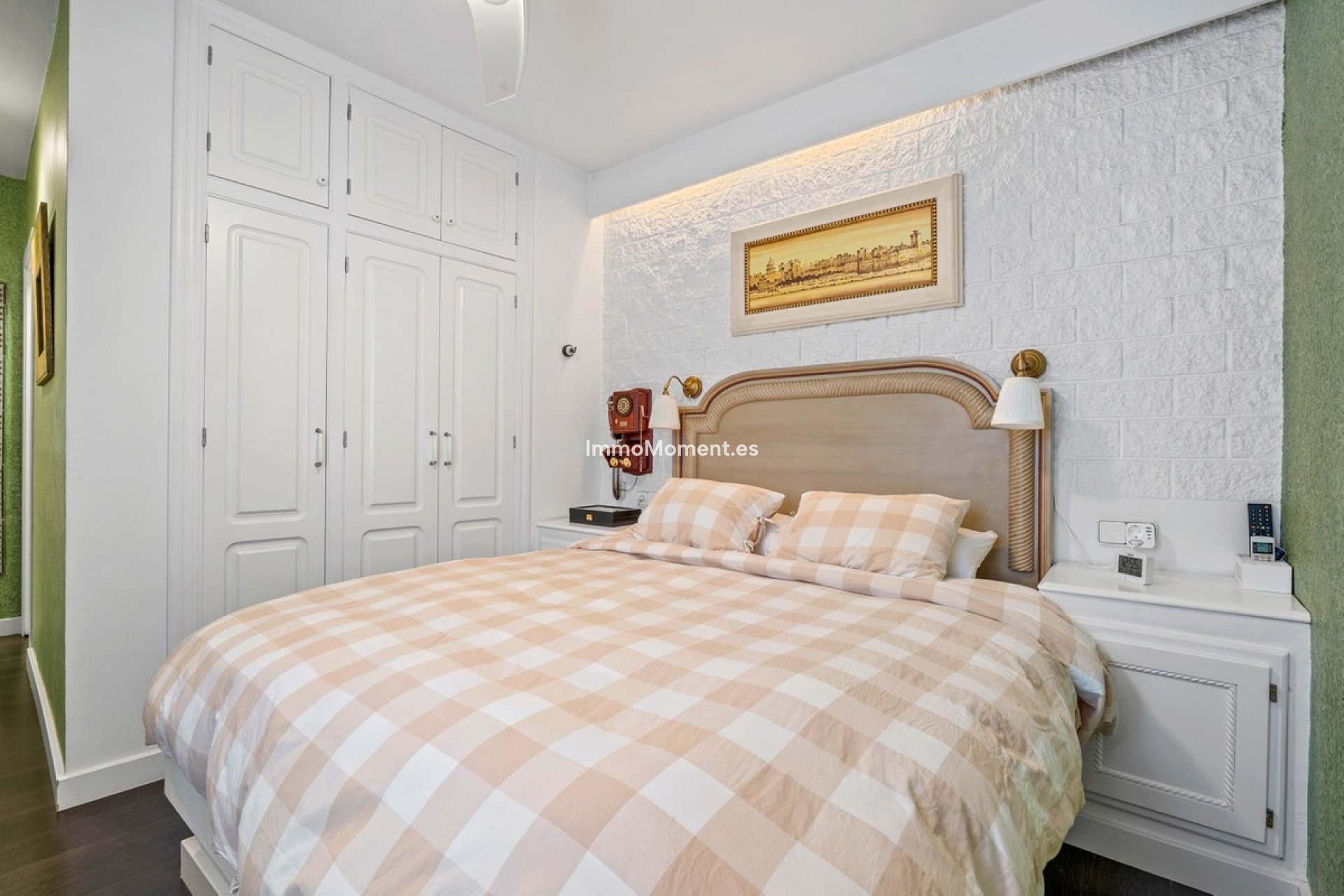 Resale - Apartment - Torrevieja - Torrevieja Centro