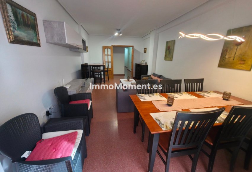 Resale - Apartment - Torrevieja - Torrevieja Centro