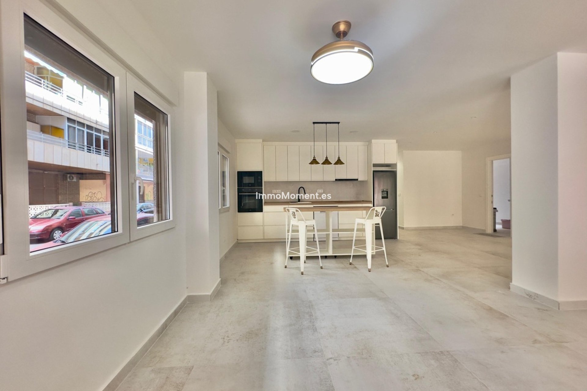 Resale - Apartment - Torrevieja - Torrevieja Centro