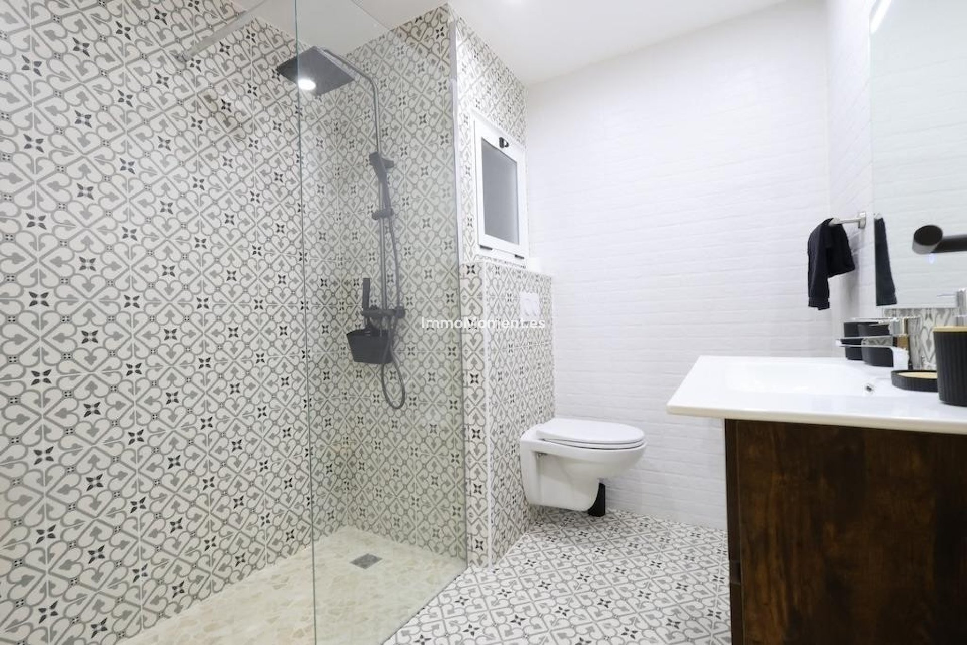 Resale - Apartment - Torrevieja - Torrevieja Centro