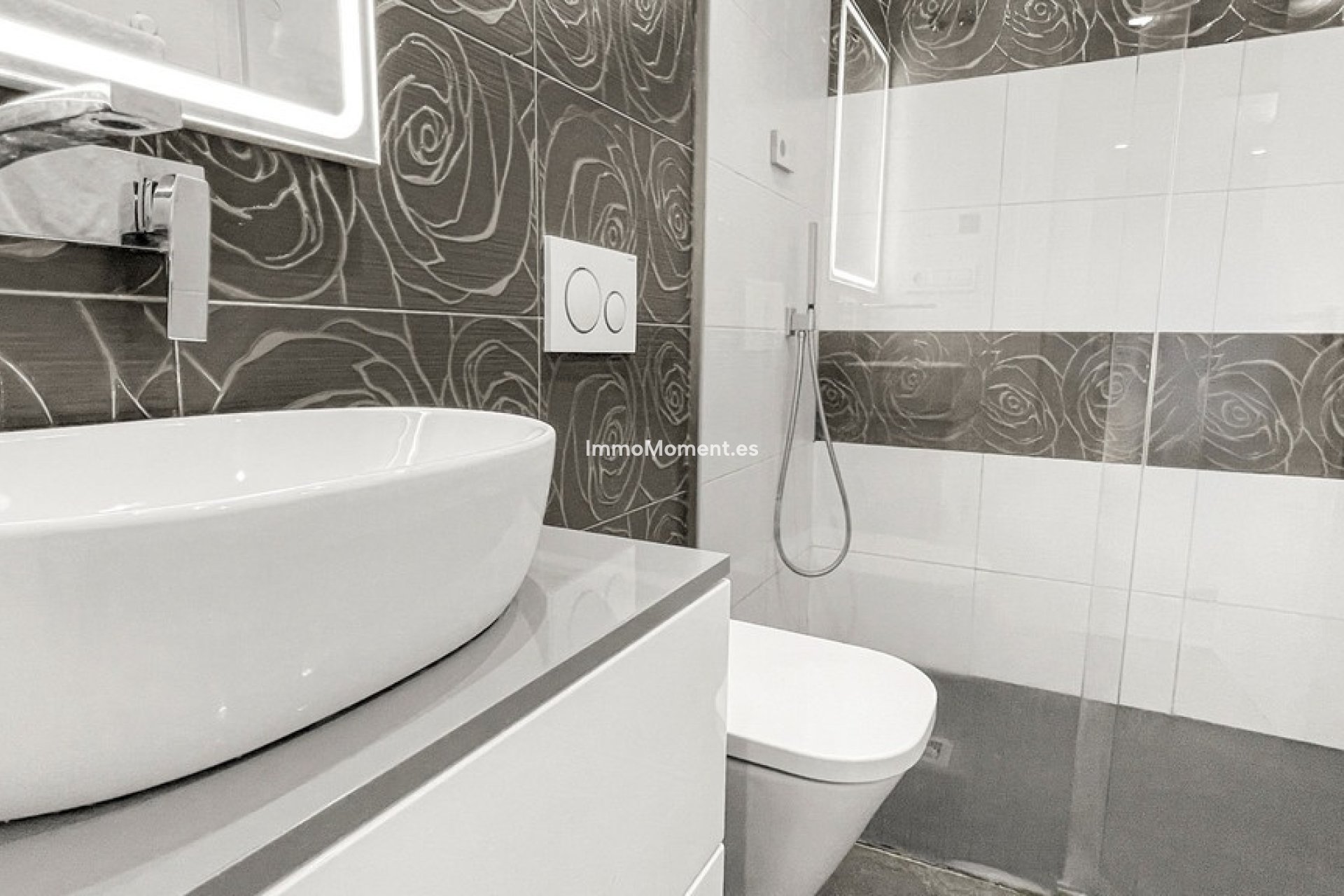 Resale - Apartment - Torrevieja - Torrevieja Centro