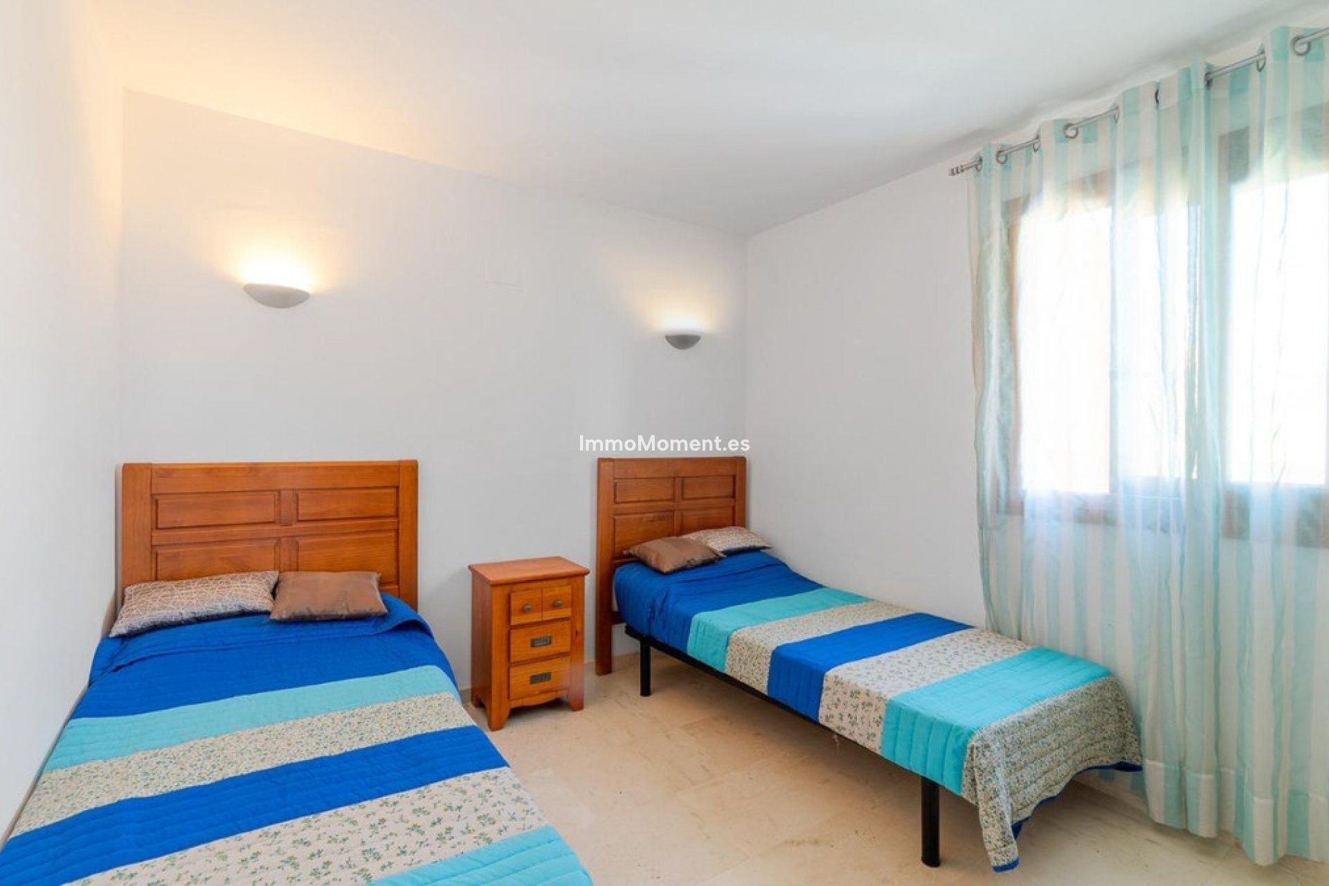 Resale - Apartment - Torrevieja - Torrevieja Centro