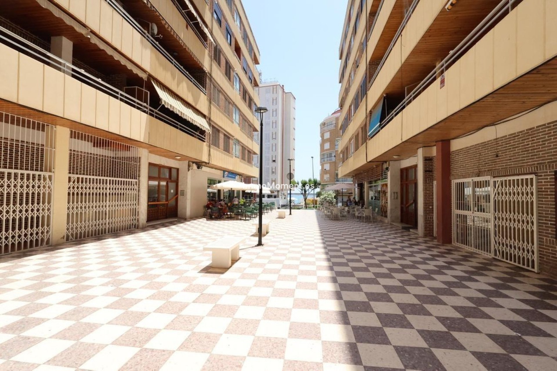 Resale - Apartment - Torrevieja - Torrevieja Centro