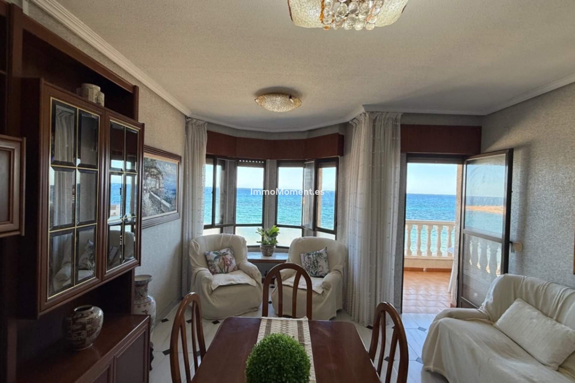 Resale - Apartment - Torrevieja - Torrevieja Centro