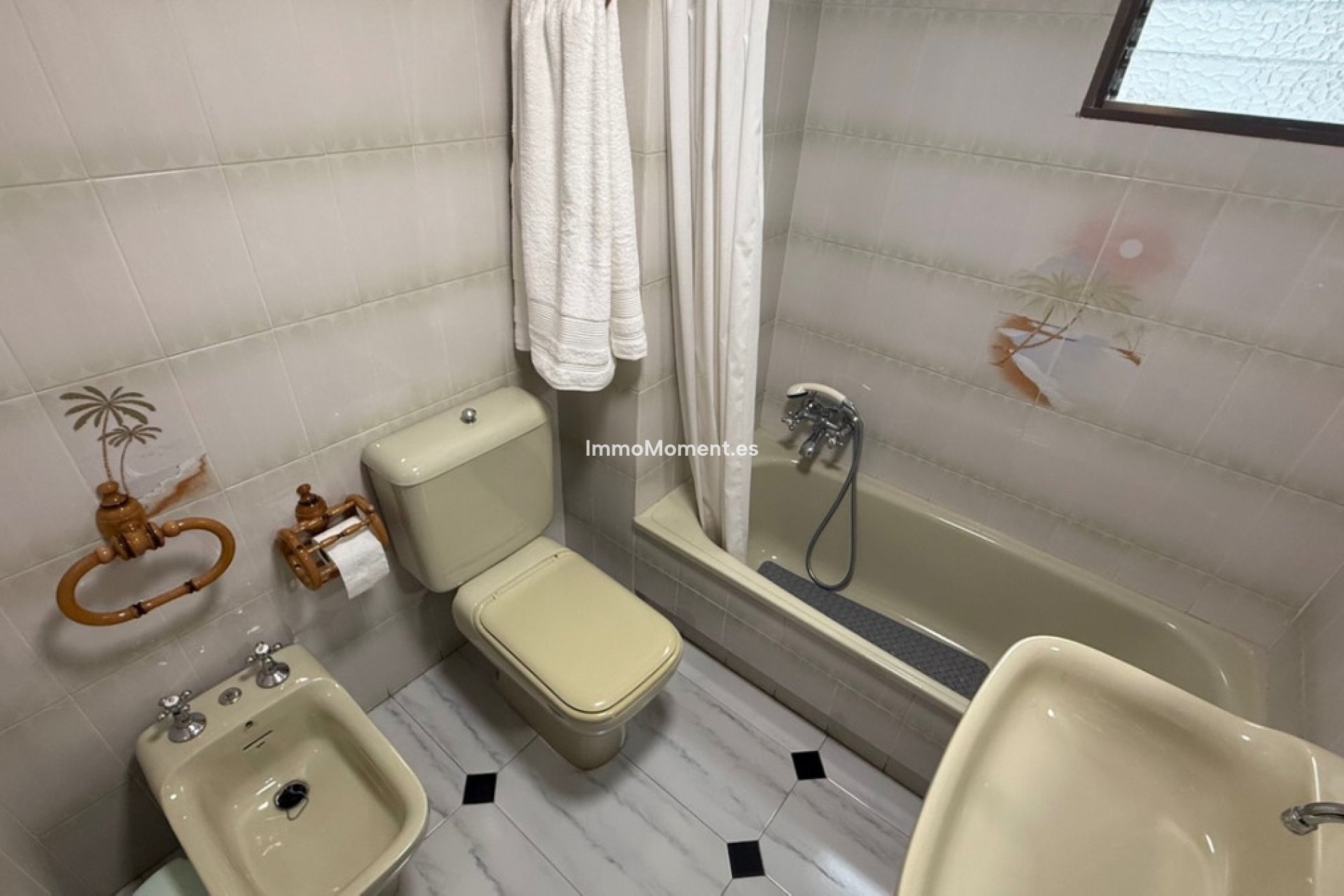 Resale - Apartment - Torrevieja - Torrevieja Centro