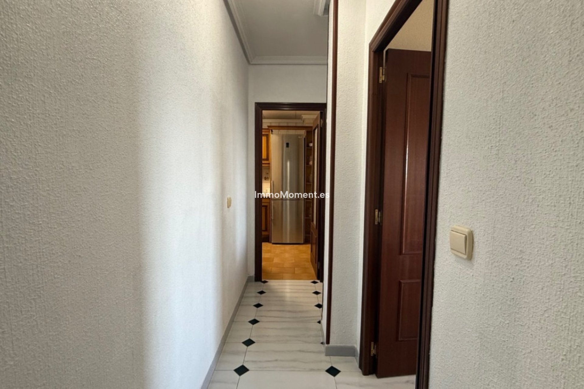 Resale - Apartment - Torrevieja - Torrevieja Centro