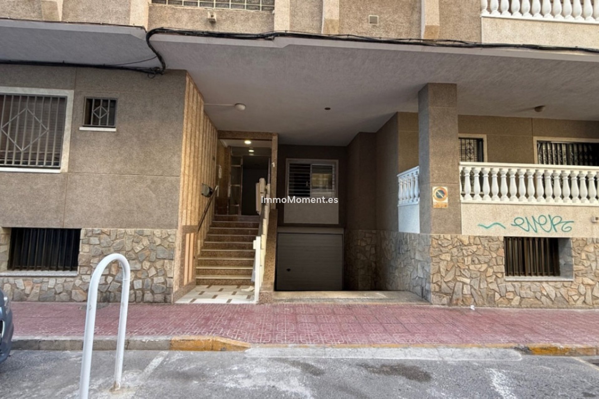 Resale - Apartment - Torrevieja - Torrevieja Centro