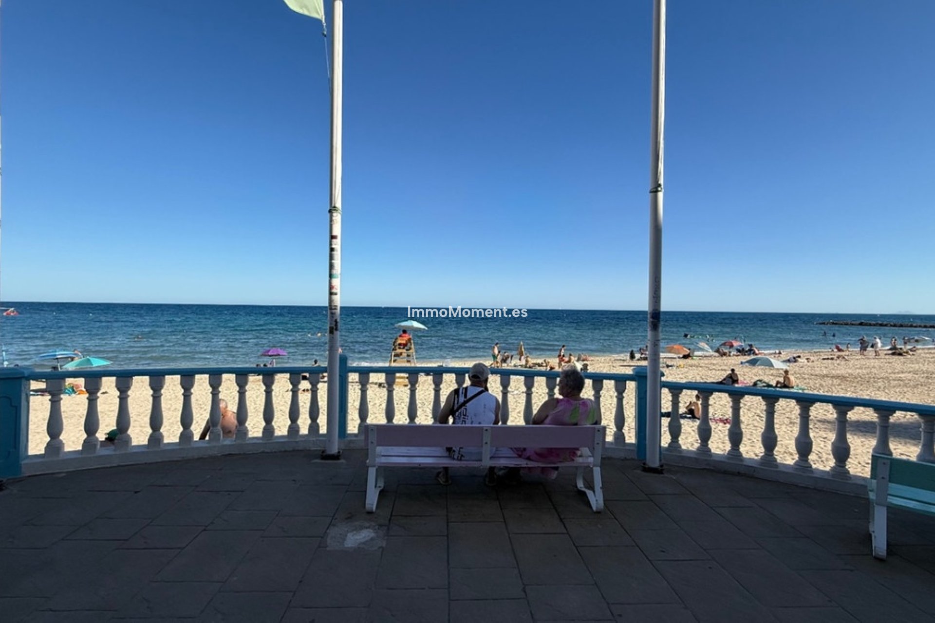 Resale - Apartment - Torrevieja - Torrevieja Centro