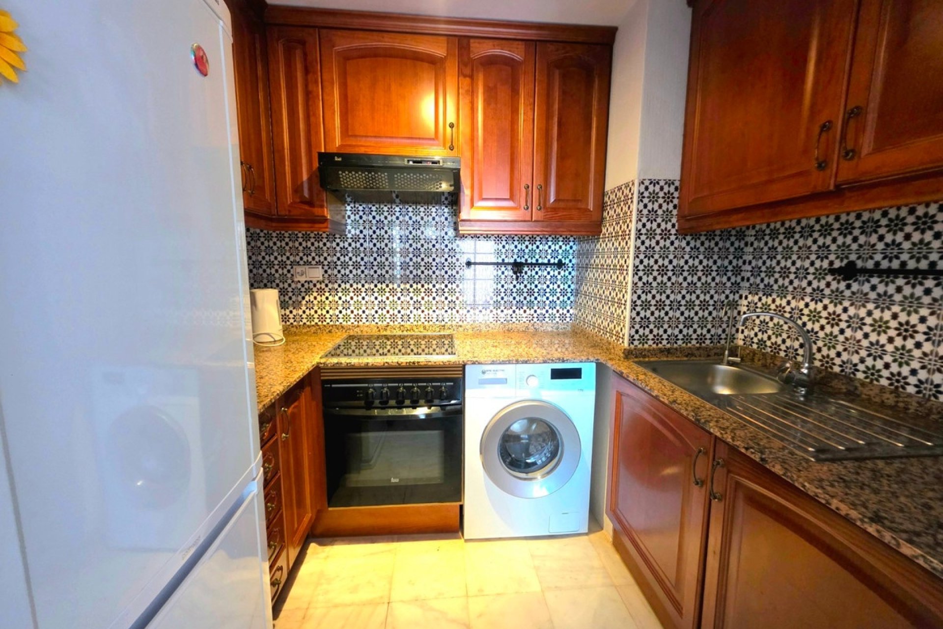 Resale - Apartment - Torrevieja - Torrevieja Centro