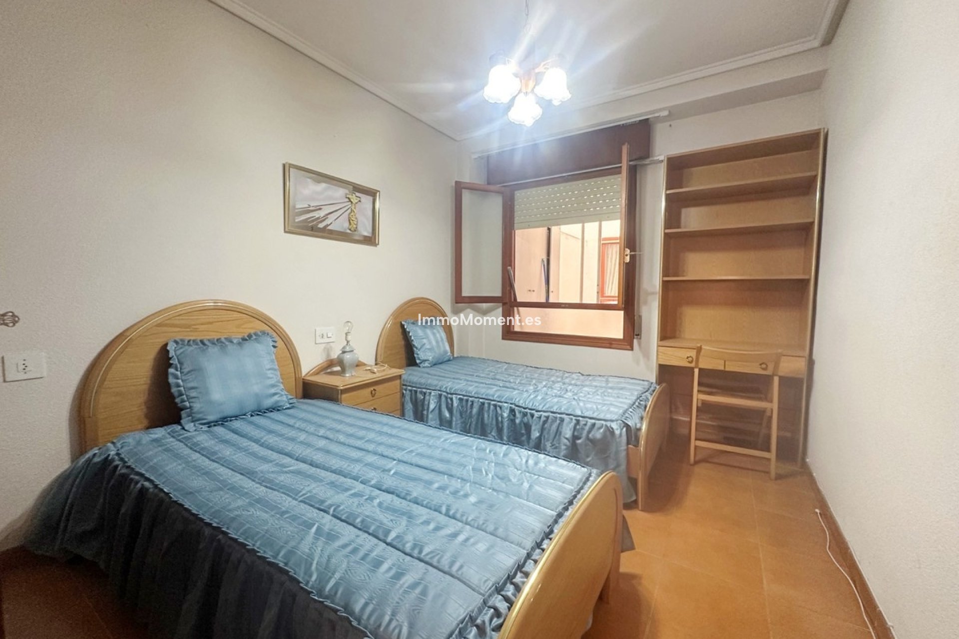 Resale - Apartment - Torrevieja - Torrevieja Centro