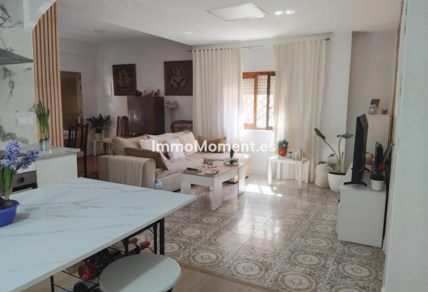 Resale - Apartment - Villajoyosa - Villajoyosa Centro