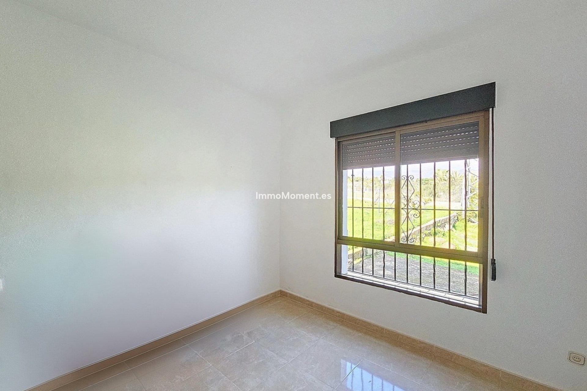 Resale - Country house - Estepona - El Padron