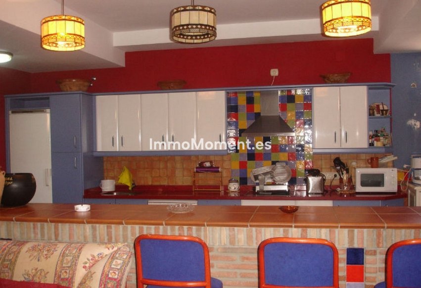 Resale - Country house - Estepona - Estepona Centro