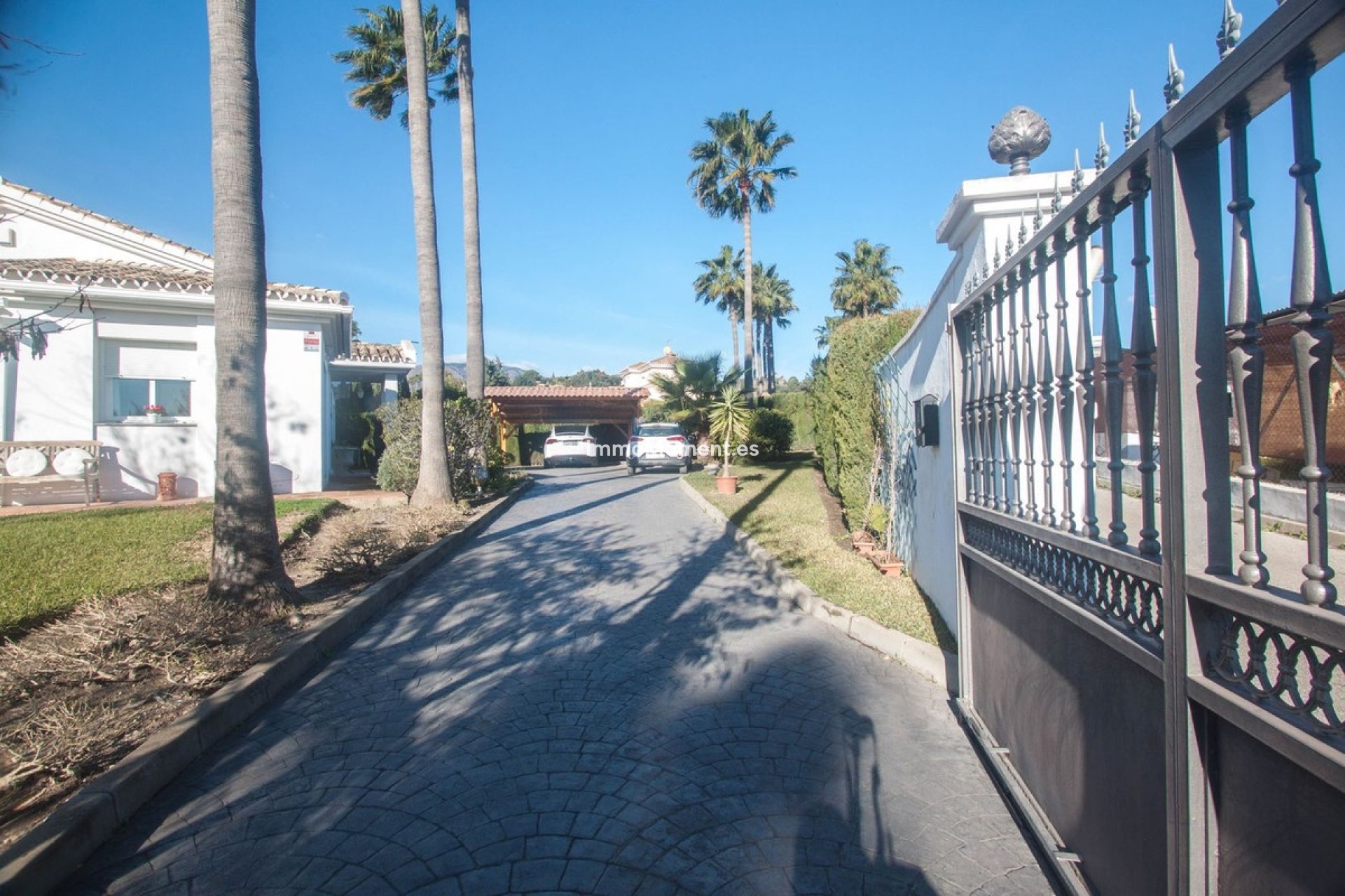 Resale - Country house - Estepona - Estepona Centro