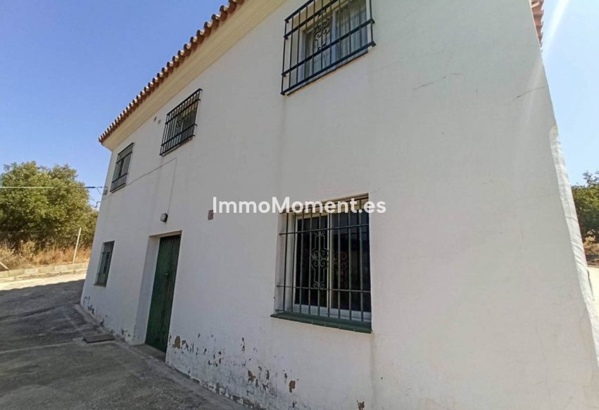 Resale - Country house - Estepona - Estepona Centro