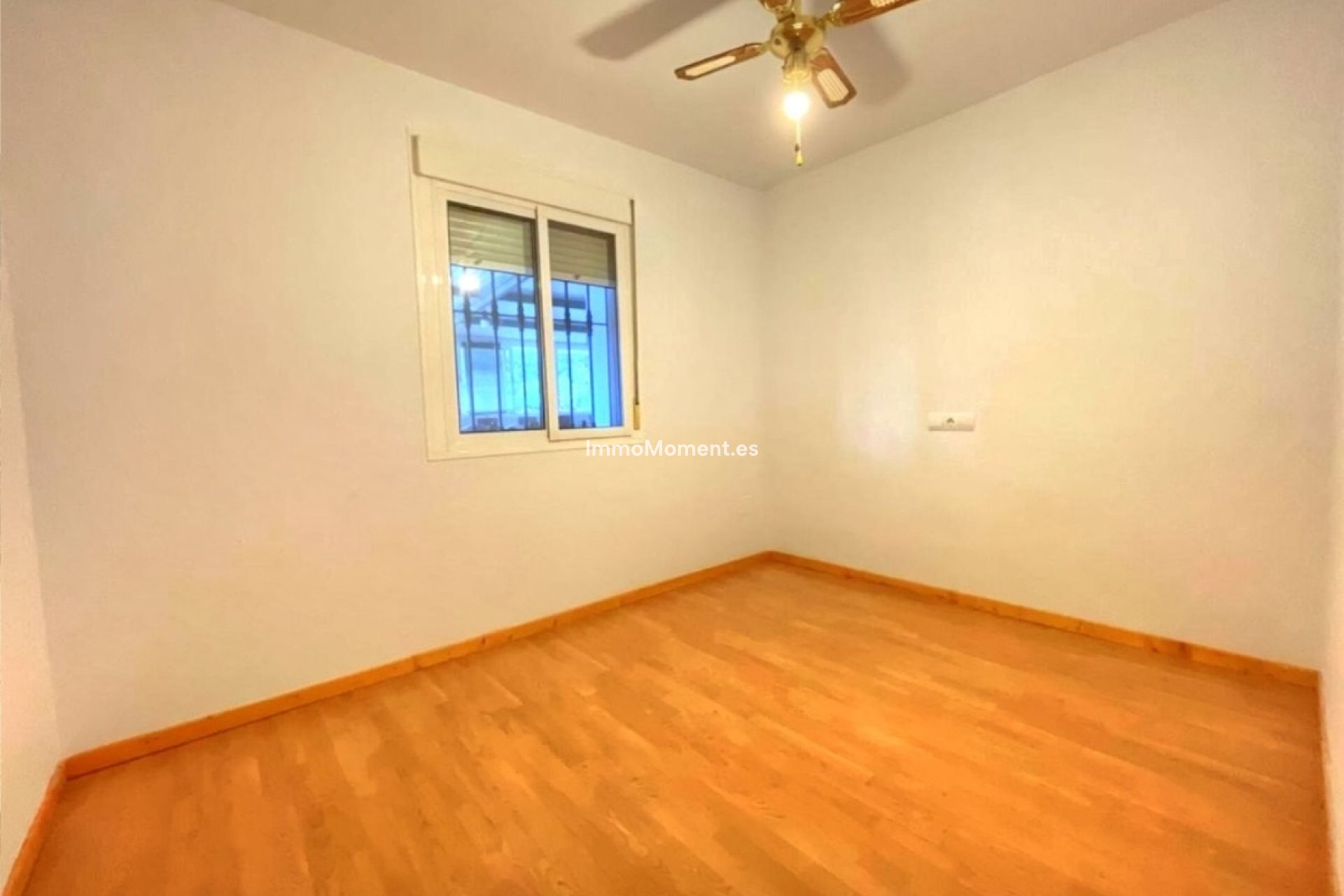 Resale - Country house - Estepona - Estepona Centro