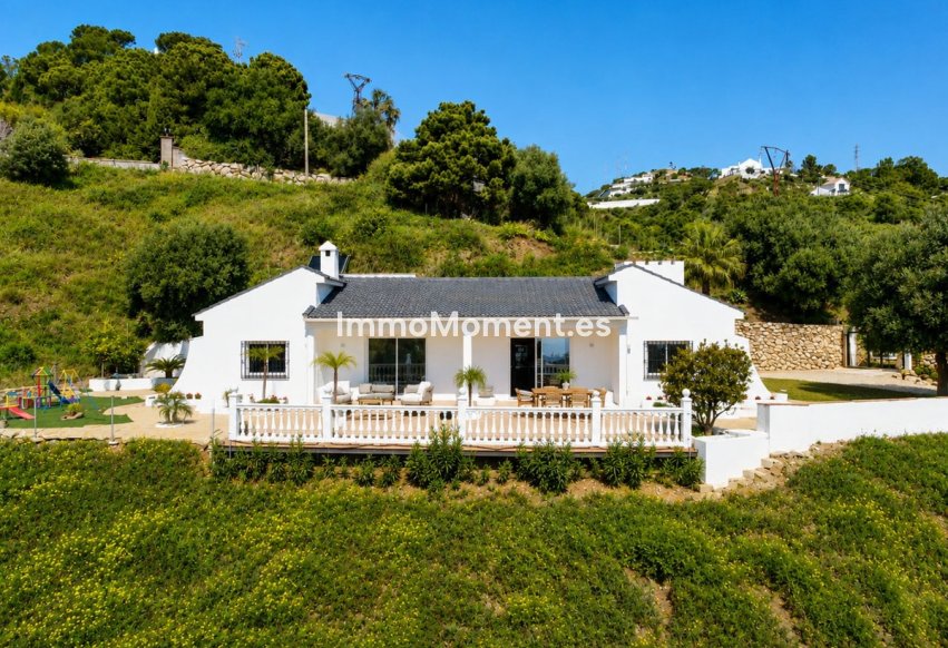 Resale - Country house - Estepona - Estepona Centro