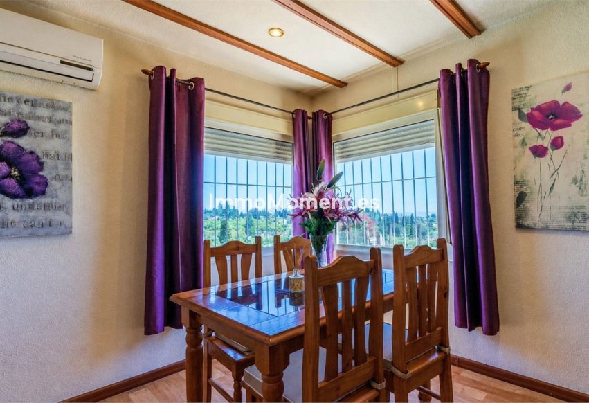 Resale - Country house - Estepona - Estepona Centro