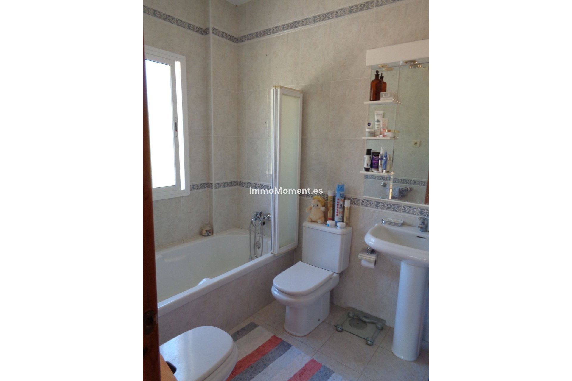 Resale - Country house - Inland  - Alhaurín de la Torre