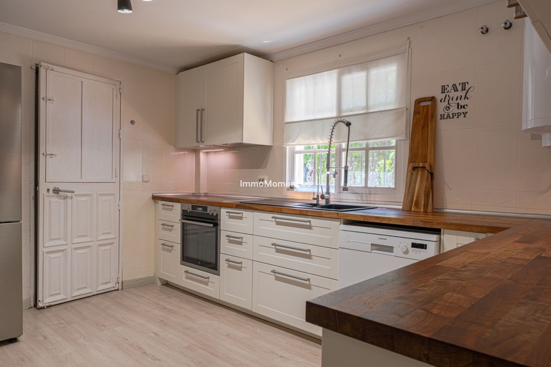 Resale - Country house - Inland  - Alhaurín de la Torre