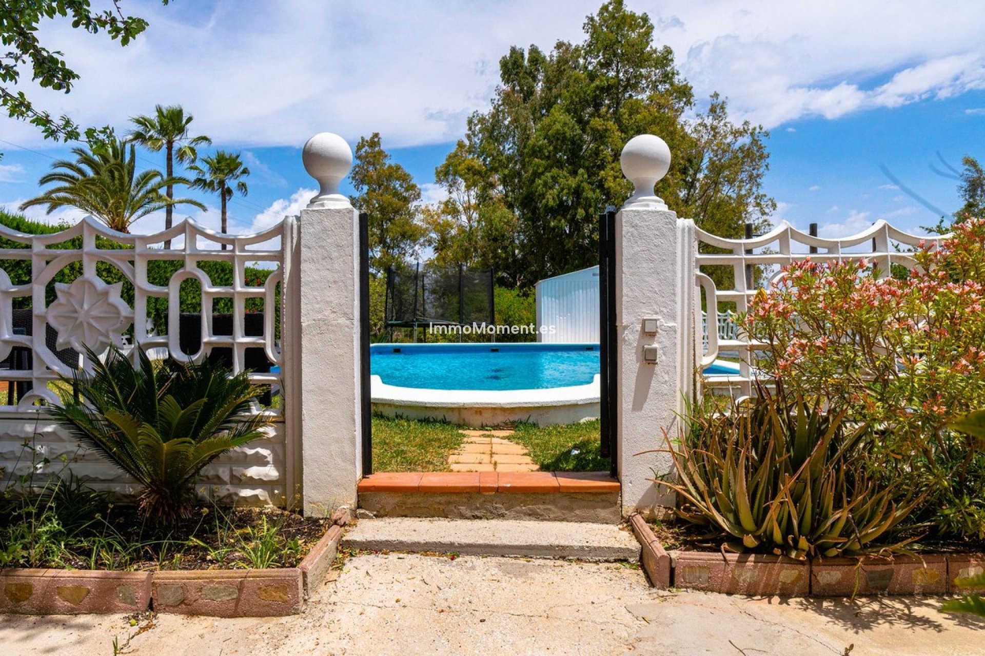 Resale - Country house - Inland  - Alhaurín de la Torre